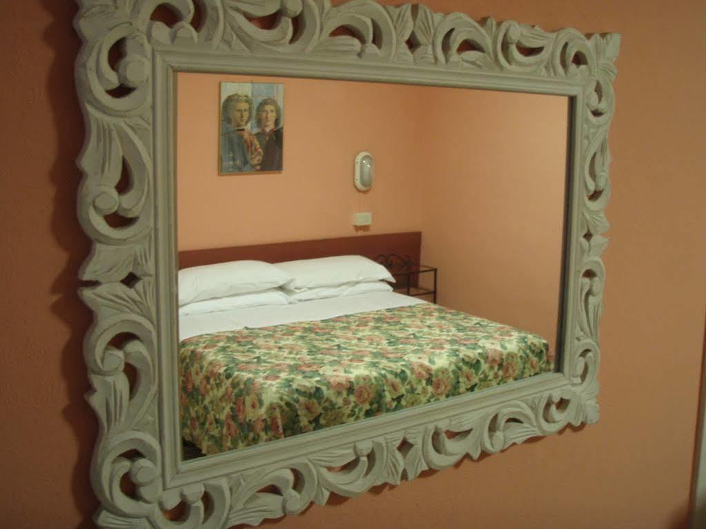 Albergo Fiorentino Sansepolcro Exteriér fotografie